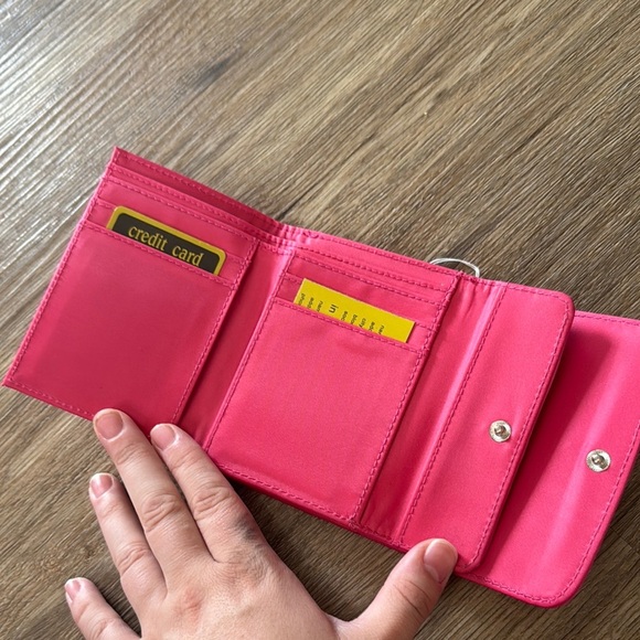 Modabella Fuchsia Wallet - Picture 4 of 5